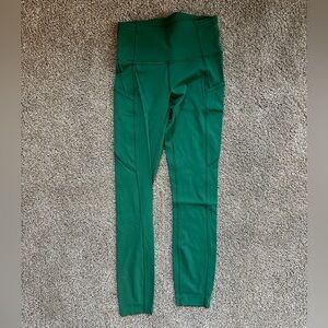 Align pants with pockets